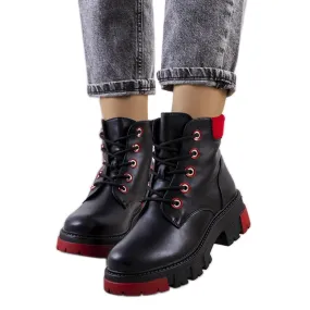 BM Les bottines noires d'Ursa le noir