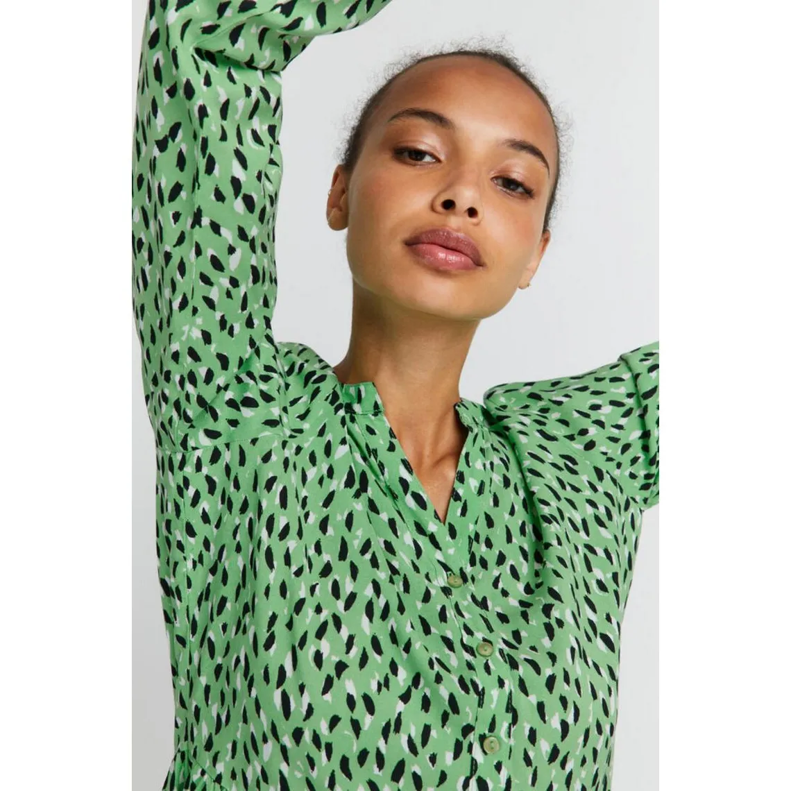 Robe courte verte manches longues en viscose | 3 Suisses