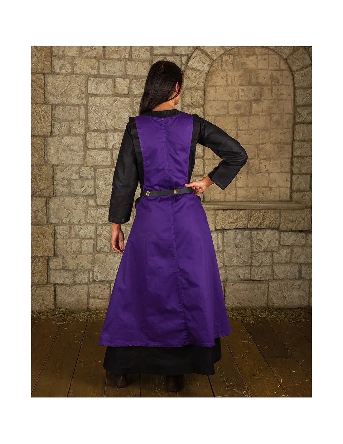 Robe médiévale dame Juliana, couleur lilas ⚔️ Boutique Épées