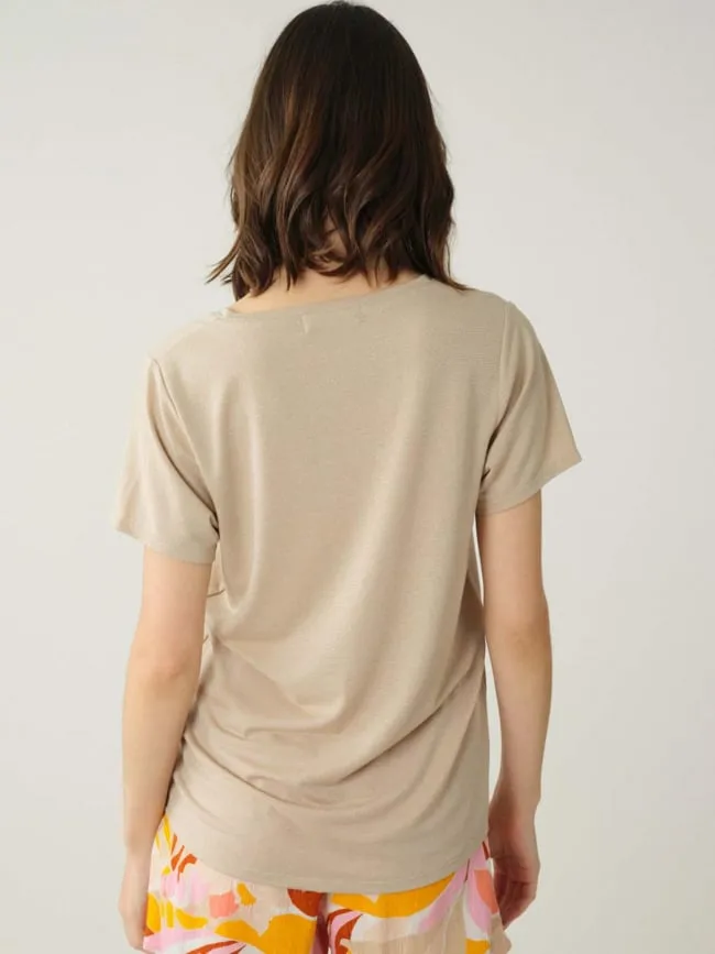 T-shirt glowy beige femme - Deeluxe | wimod